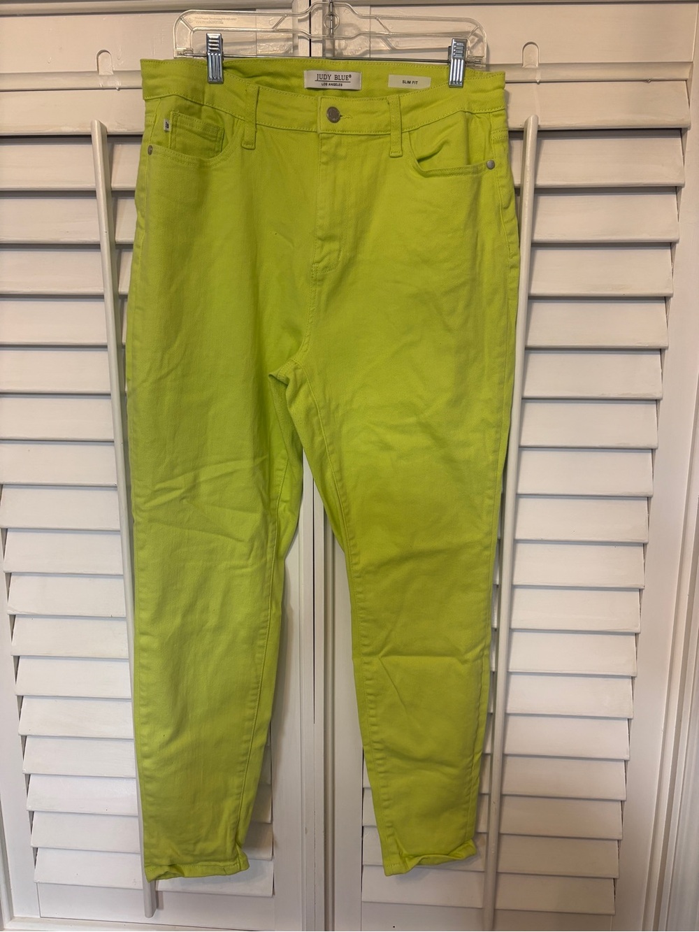 Judy Blue Lime Green Slim Leg Jeans‎ Size 15/32